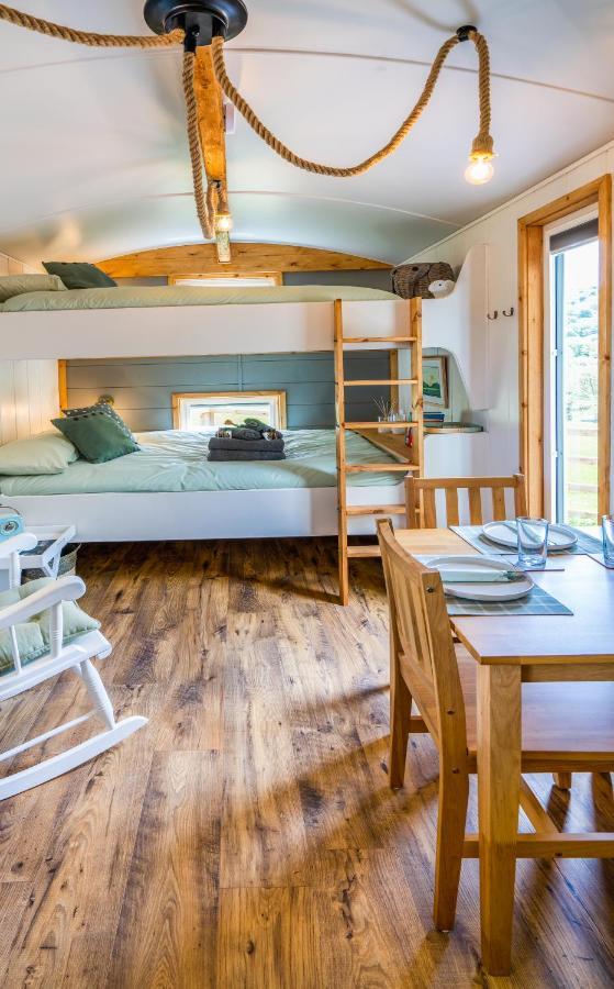 Elephant View Shepherds Hut Lodge